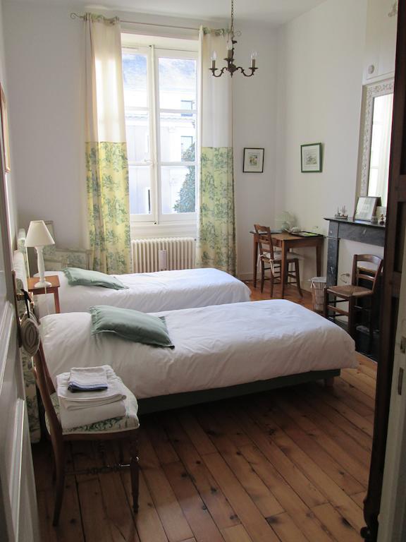 Chambre D'Hotes Marchand Анже Экстерьер фото
