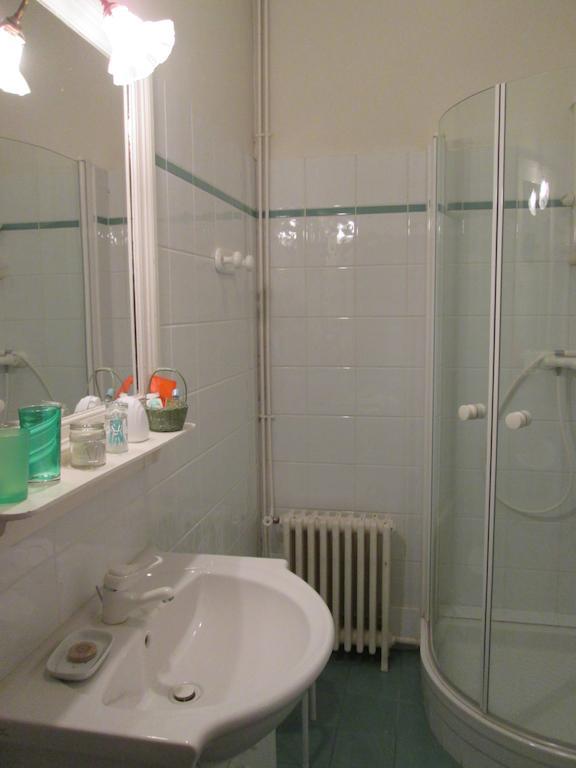 Chambre D'Hotes Marchand Анже Номер фото