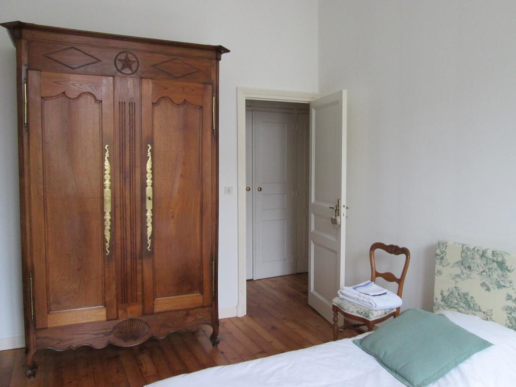 Chambre D'Hotes Marchand Анже Экстерьер фото