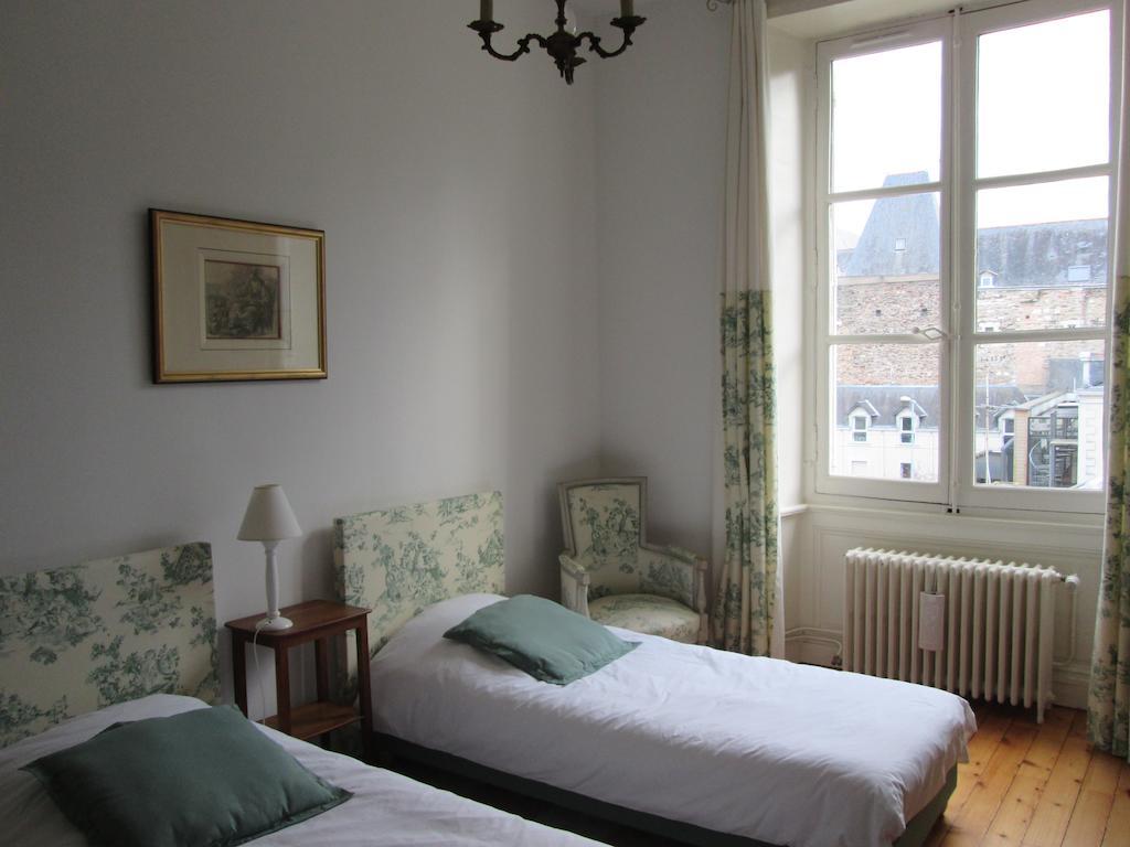 Chambre D'Hotes Marchand Анже Экстерьер фото